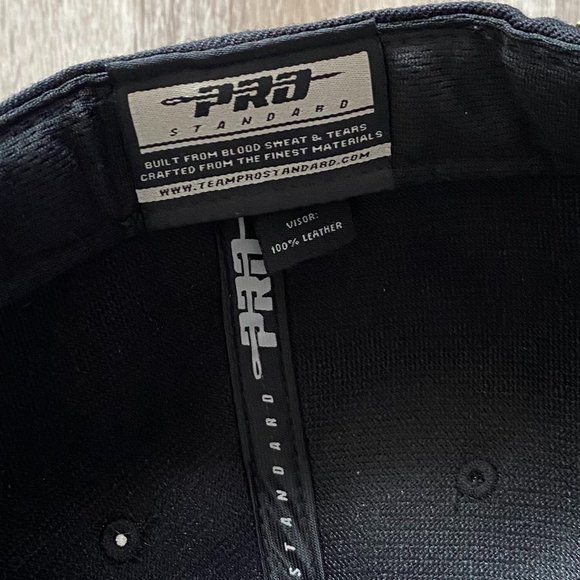 Black Leather Boston Red Sox Snap Back Hat - Picture 8 of 11